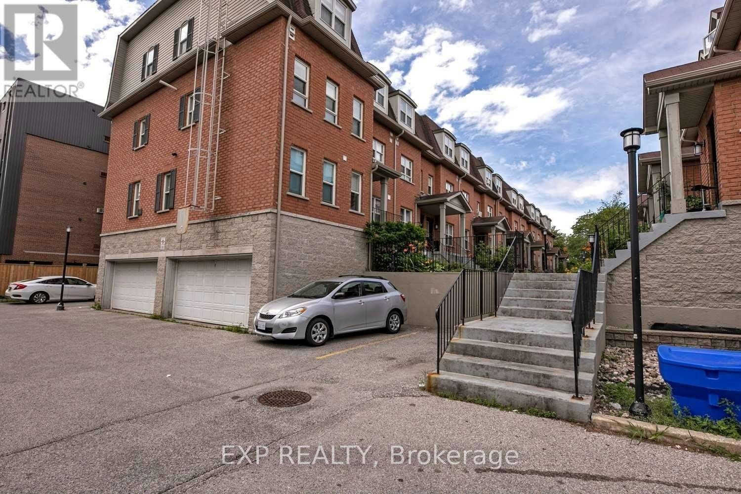 8-901 Kennedy Road, Toronto, ON, M1K 2E9 - 25
