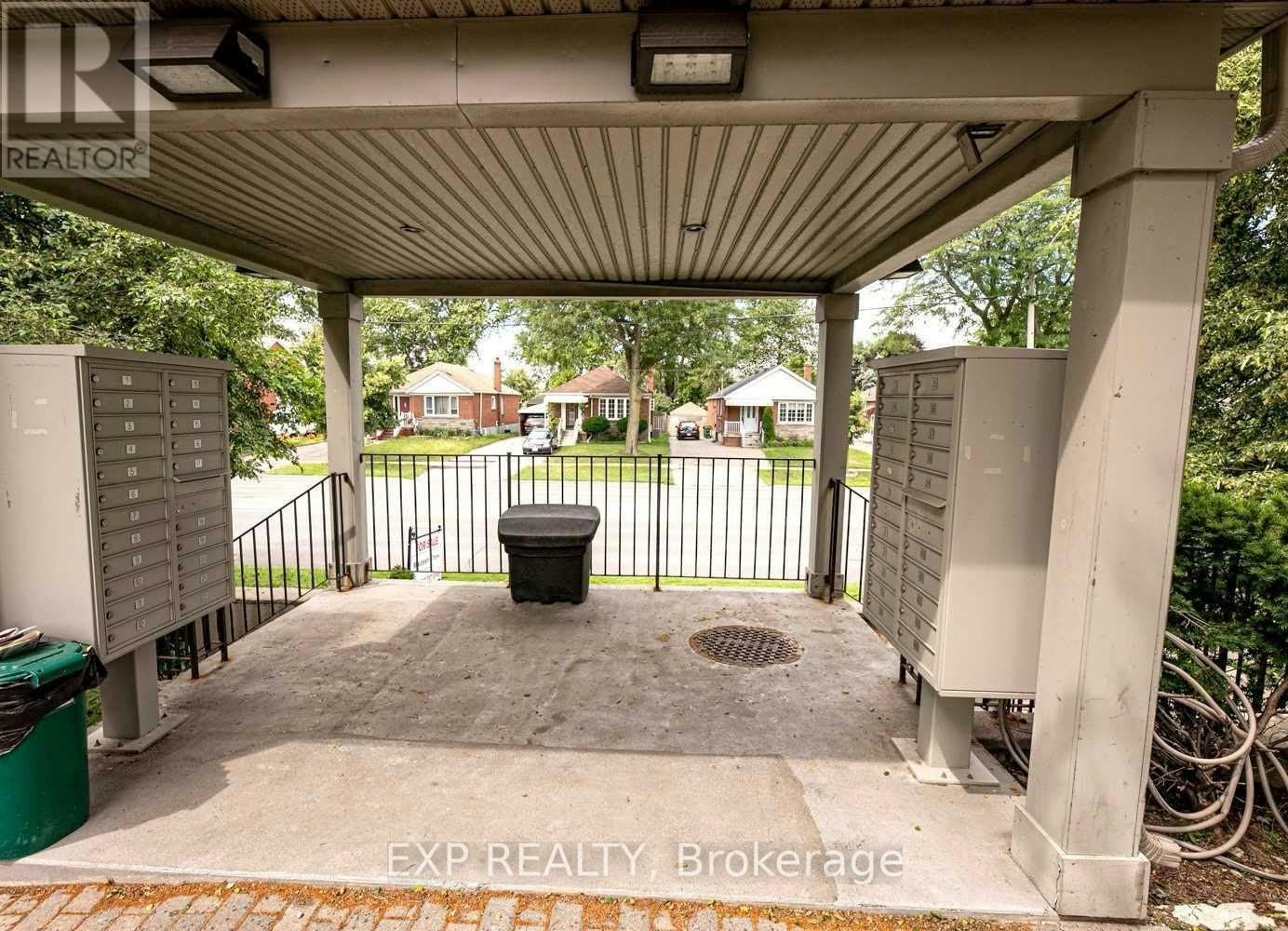 8-901 Kennedy Road, Toronto, ON, M1K 2E9 - 30