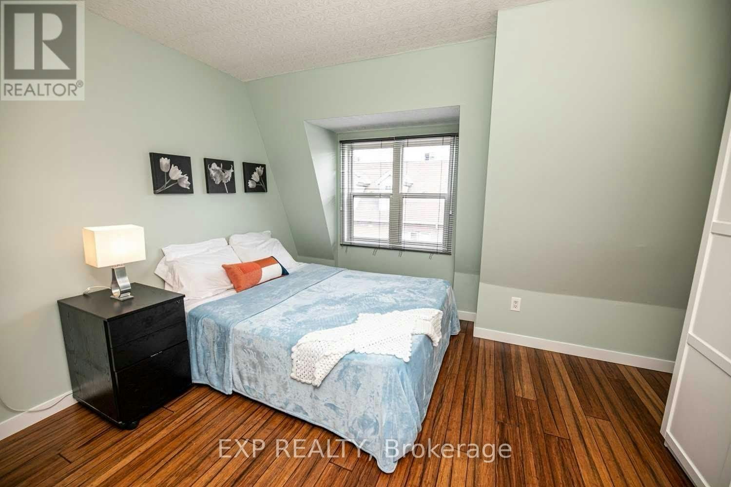 8-901 Kennedy Road, Toronto, ON, M1K 2E9 - 17