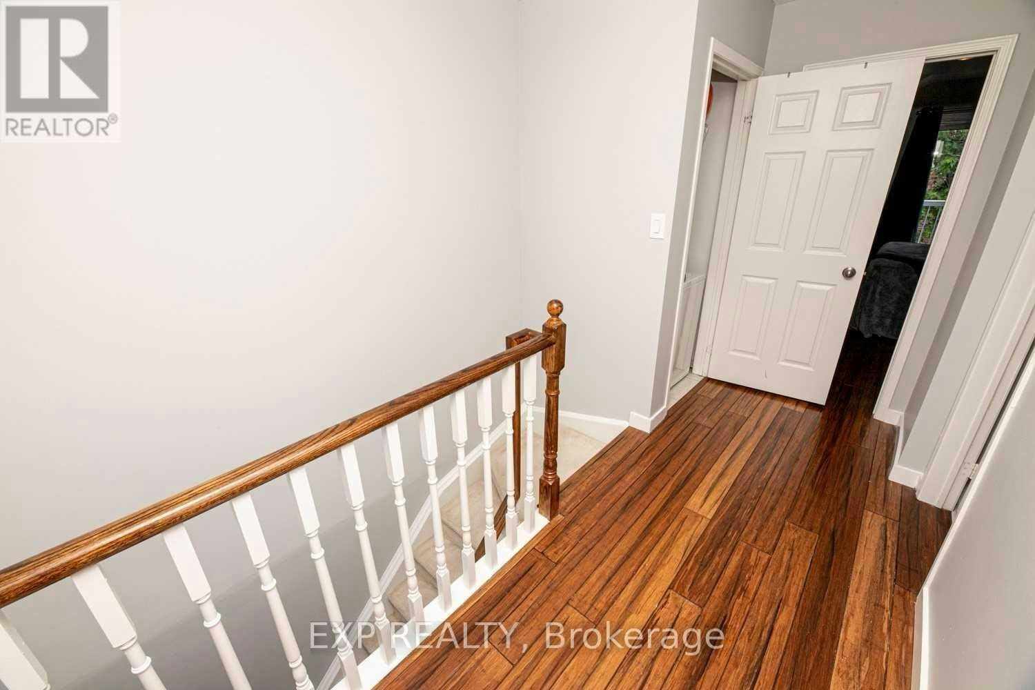 8-901 Kennedy Road, Toronto, ON, M1K 2E9 - 28