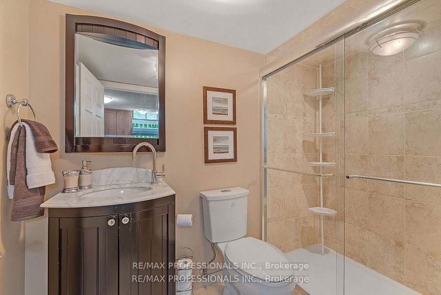 Lower-124 Panter Crescent, Ajax, ON, L1S 3T2 - 18