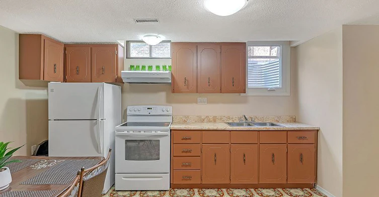 Lower-124 Panter Crescent, Ajax, ON, L1S 3T2 - 7