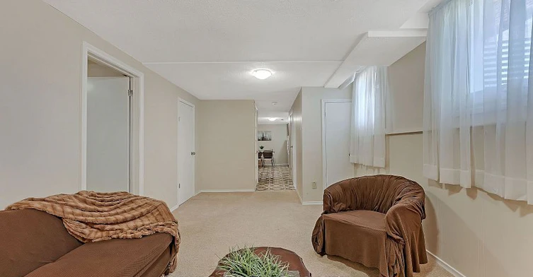 Lower-124 Panter Crescent, Ajax, ON, L1S 3T2 - 14