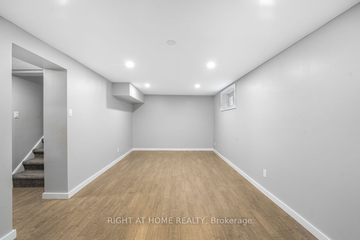 1361 Brands Court, Pickering, ON, L1V 2T2 - 31