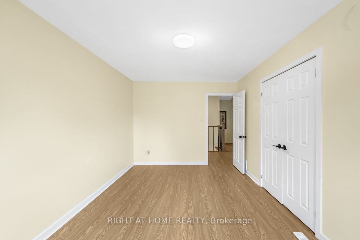 1361 Brands Court, Pickering, ON, L1V 2T2 - 20