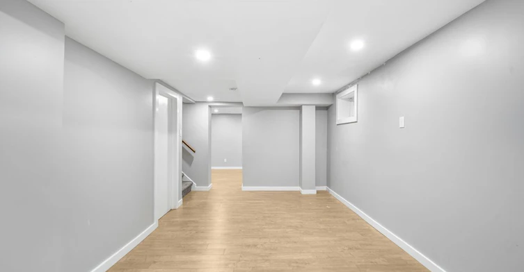 1361 Brands Court, Pickering, ON, L1V 2T2 - 34