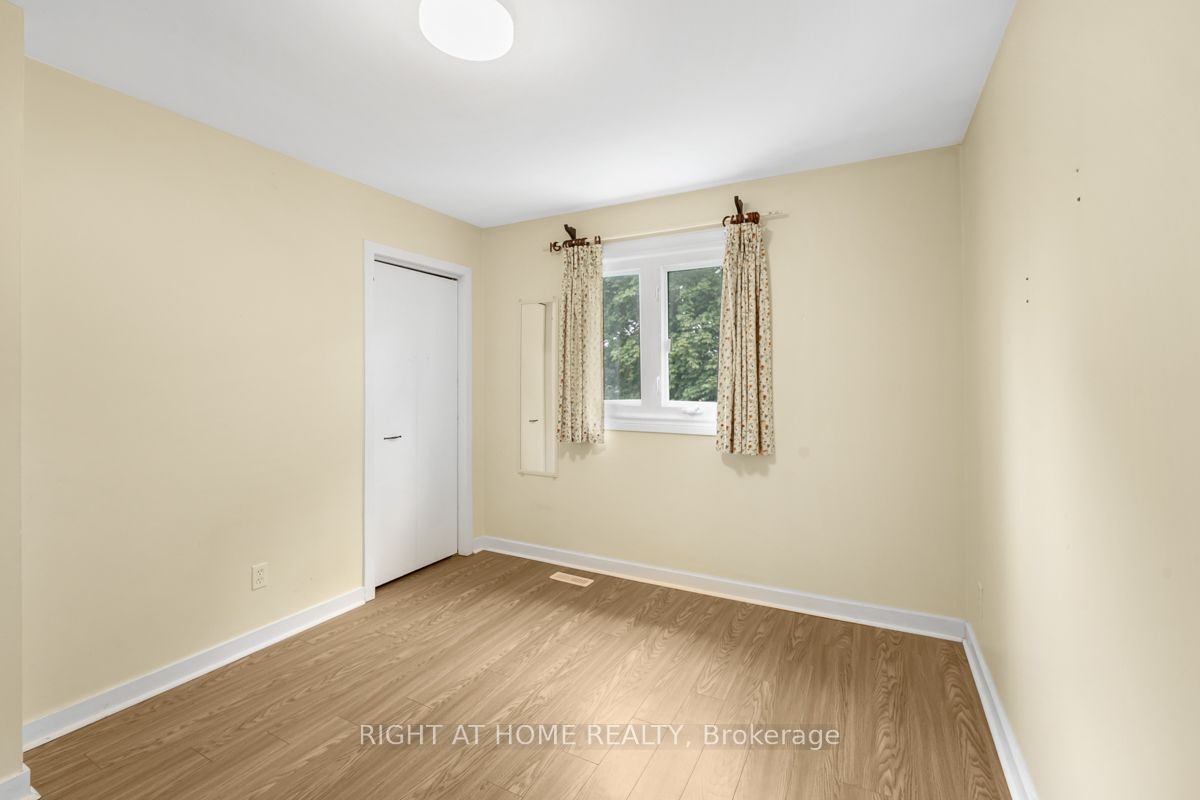 1361 Brands Court, Pickering, ON, L1V 2T2 - 24
