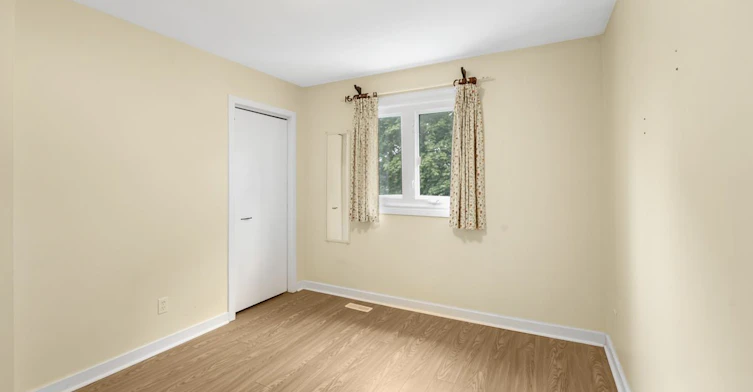 1361 Brands Court, Pickering, ON, L1V 2T2 - 24