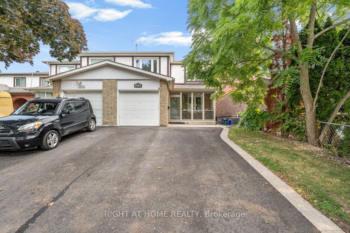 1361 Brands Court, Pickering, ON, L1V 2T2