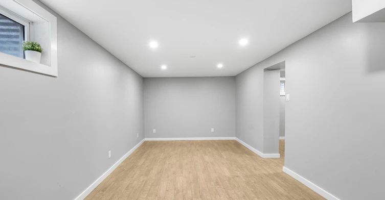 1361 Brands Court, Pickering, ON, L1V 2T2 - 33