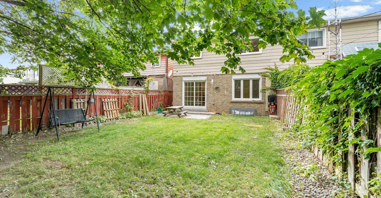 1361 Brands Court, Pickering, ON, L1V 2T2 - 38