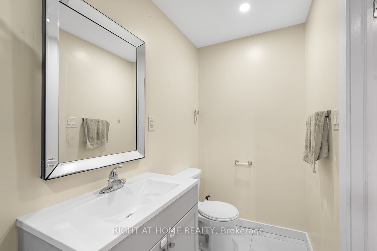 1361 Brands Court, Pickering, ON, L1V 2T2 - 16