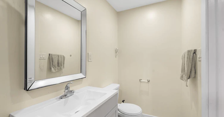 1361 Brands Court, Pickering, ON, L1V 2T2 - 16