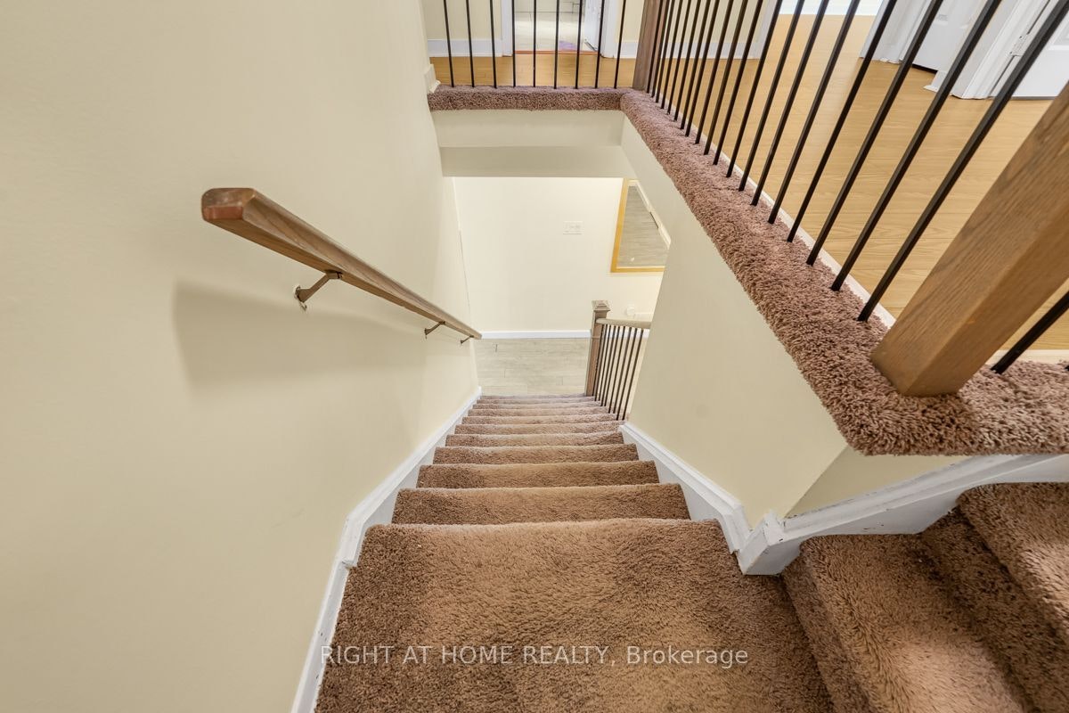 1361 Brands Court, Pickering, ON, L1V 2T2 - 17