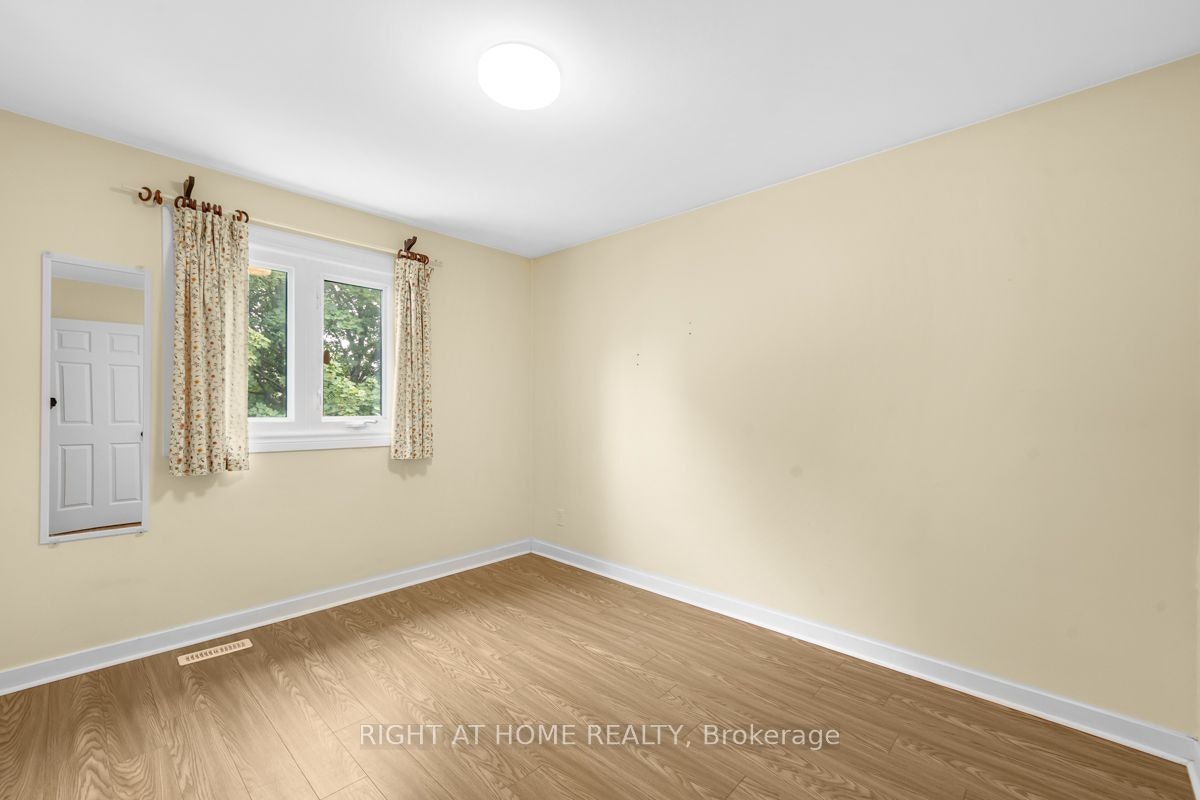 1361 Brands Court, Pickering, ON, L1V 2T2 - 23
