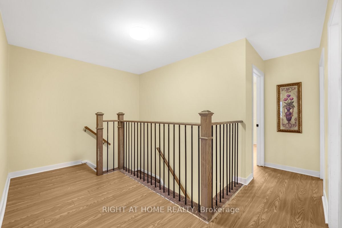 1361 Brands Court, Pickering, ON, L1V 2T2 - 18