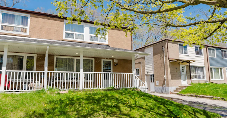 78 Woodfern Drive, Toronto, ON, M1K 2L5 - 4