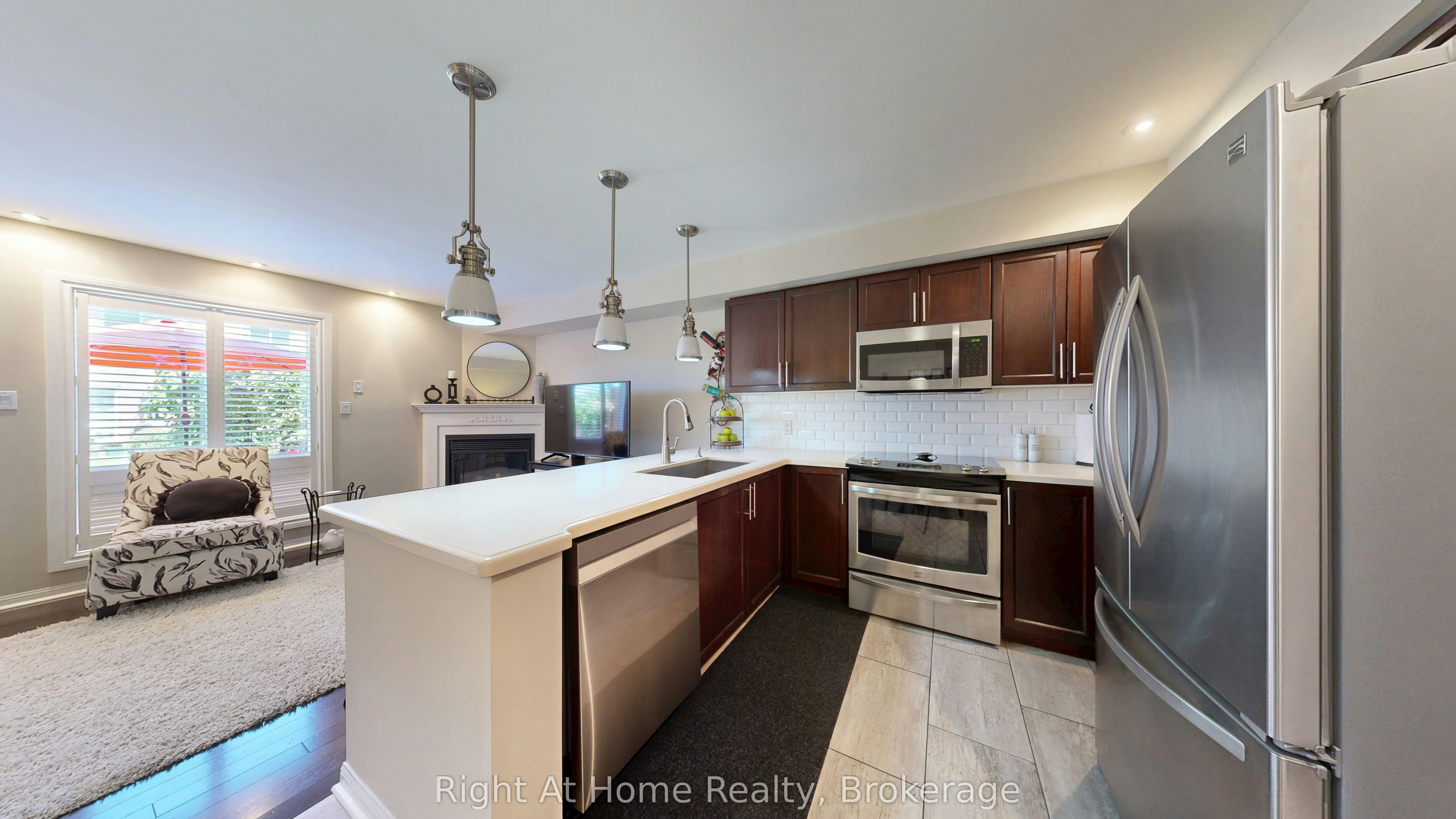 40 Torr Lane, Ajax, ON, L1S 7M9
