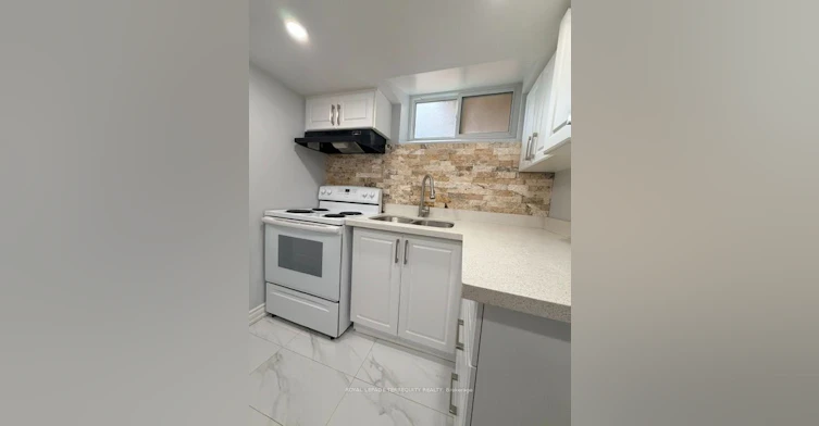 Bsmt-869 Marinet Crescent, Pickering, ON, L1W 2M2 - 10