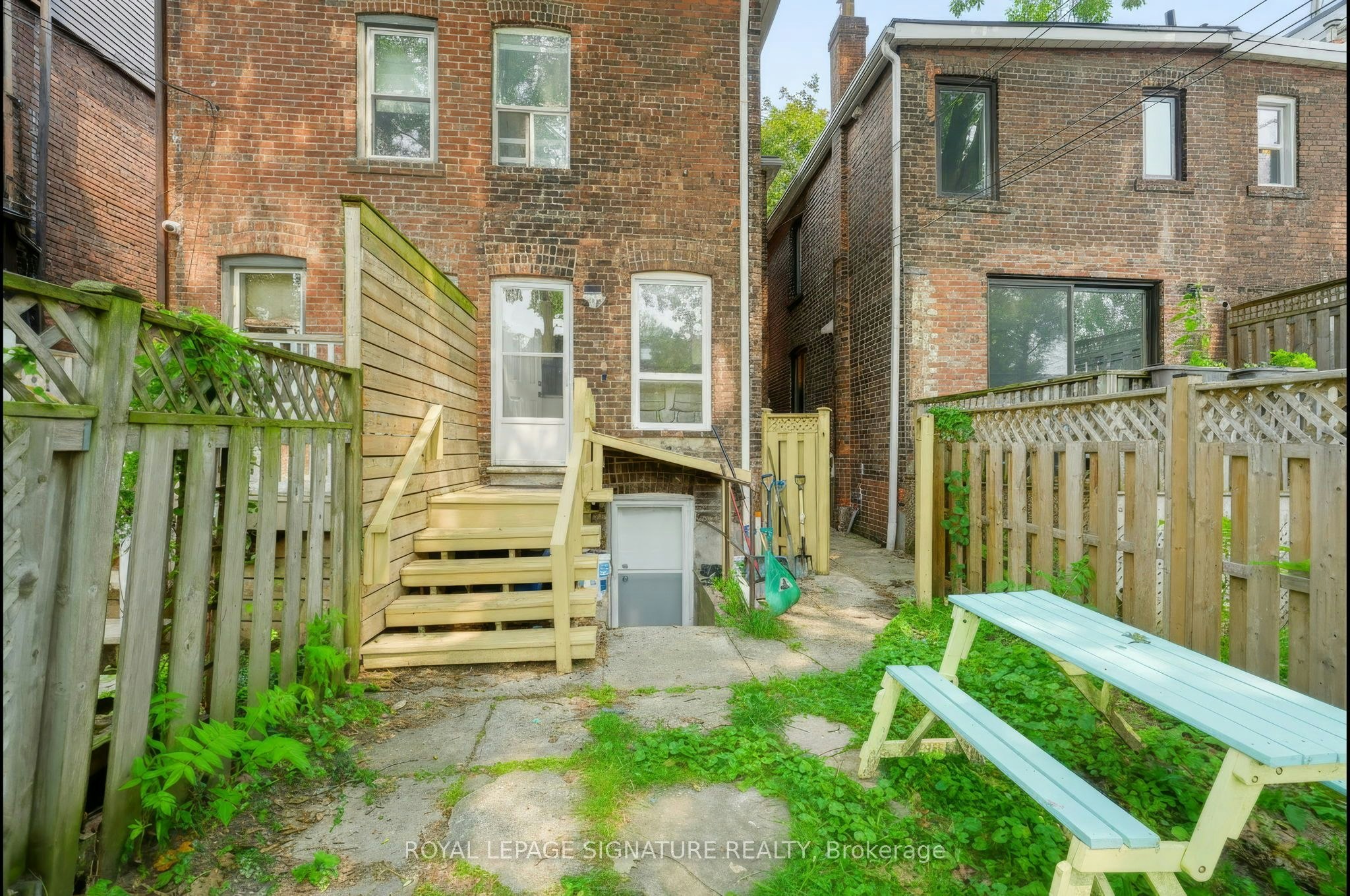 37 Strathcona Avenue, Toronto, ON, M4K 1K6 - 14