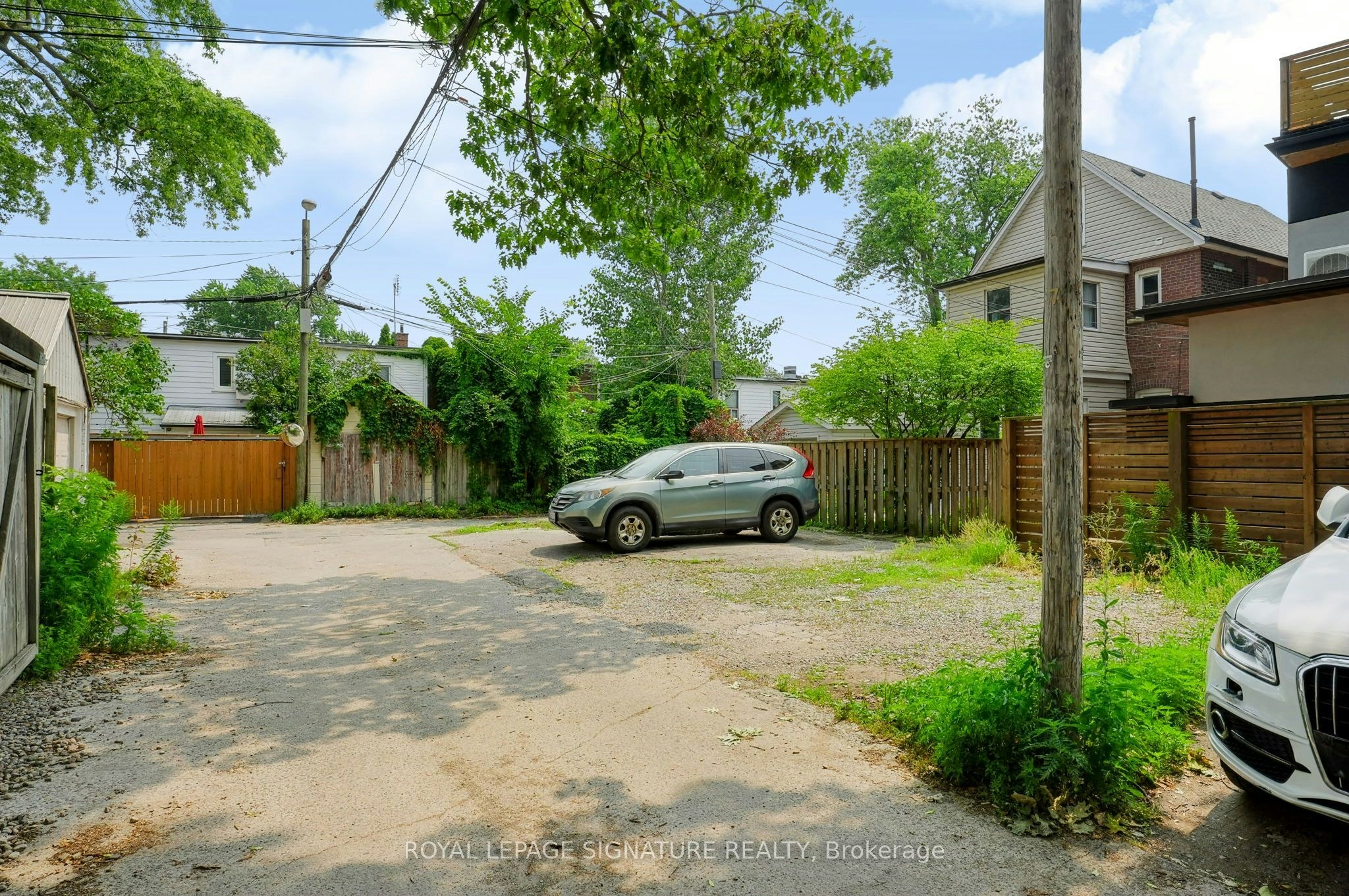 37 Strathcona Avenue, Toronto, ON, M4K 1K6 - 17