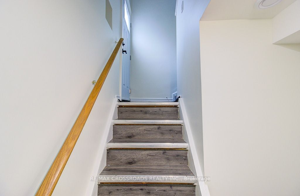 55 Gondola Crescent, Toronto, ON, M1G 2J2 - 5