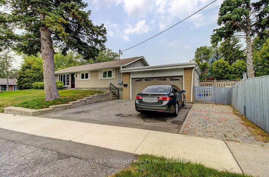 55 Gondola Crescent, Toronto, ON, M1G 2J2