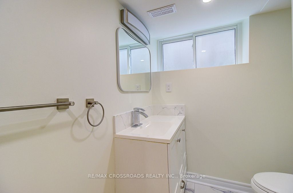 55 Gondola Crescent, Toronto, ON, M1G 2J2 - 8