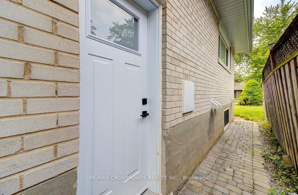 55 Gondola Crescent, Toronto, ON, M1G 2J2 - 2
