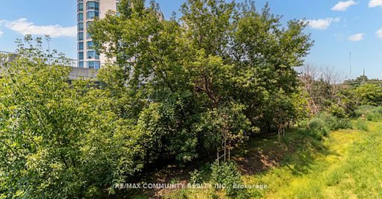 190-1608 Charles Street, Whitby, ON, L1N 1B9 - 38