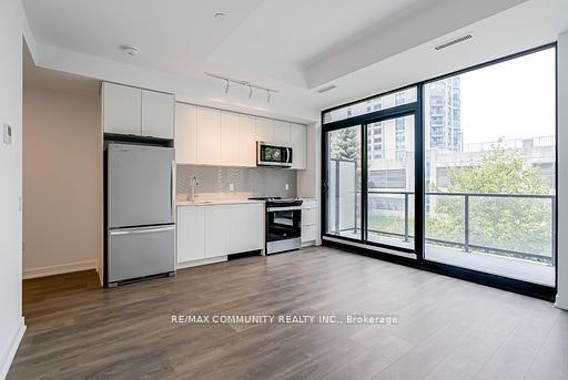 190-1608 Charles Street, Whitby, ON, L1N 1B9 - 12