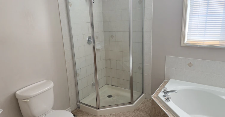 1553 Avonmore Square, Pickering, ON, L1V 7H5 - 22