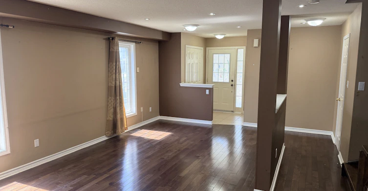 1553 Avonmore Square, Pickering, ON, L1V 7H5 - 7