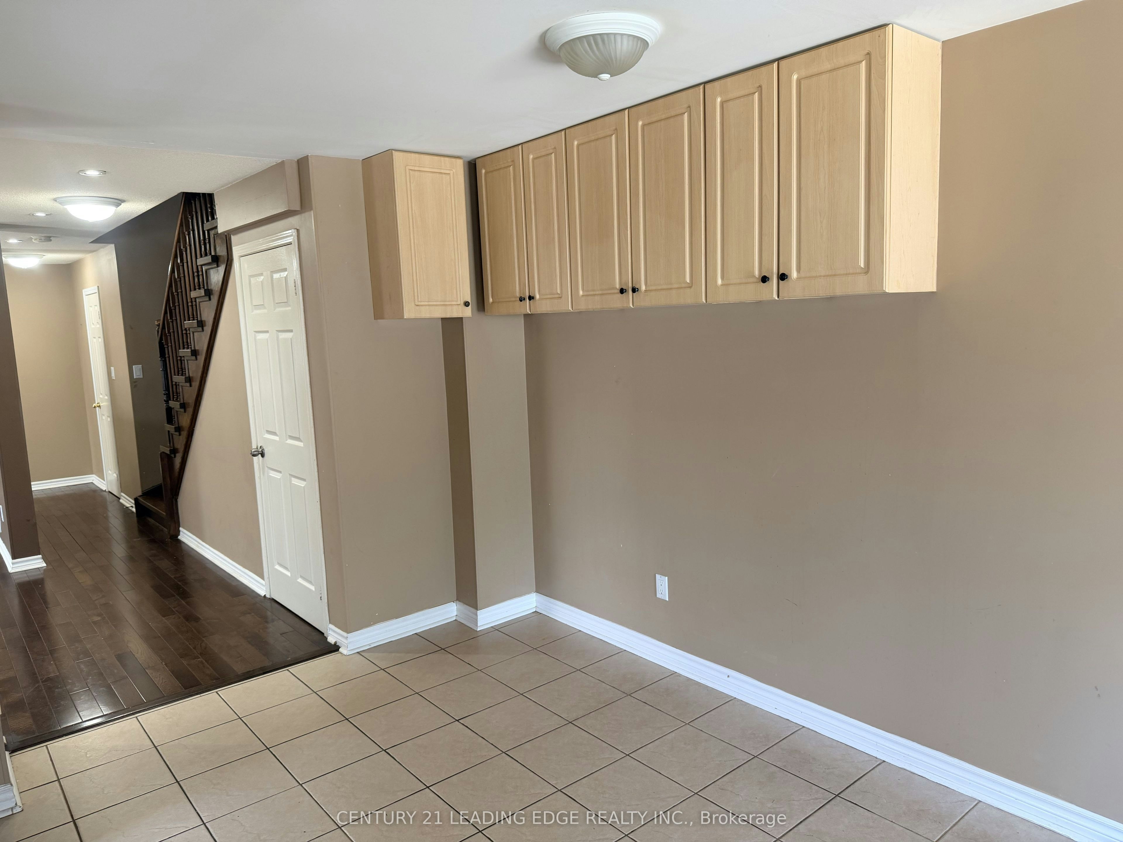 1553 Avonmore Square, Pickering, ON, L1V 7H5 - 10