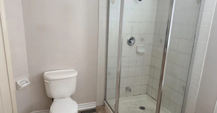 1553 Avonmore Square, Pickering, ON, L1V 7H5 - 23