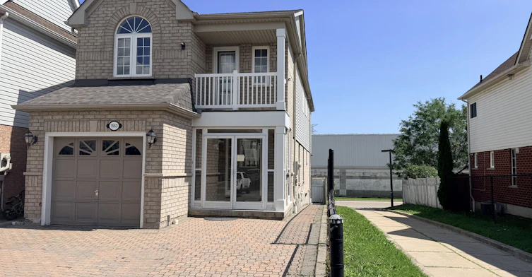 1553 Avonmore Square, Pickering, ON, L1V 7H5 - 3