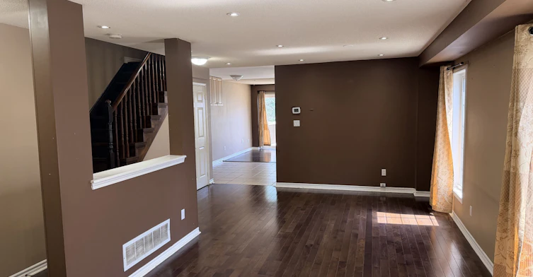 1553 Avonmore Square, Pickering, ON, L1V 7H5 - 6
