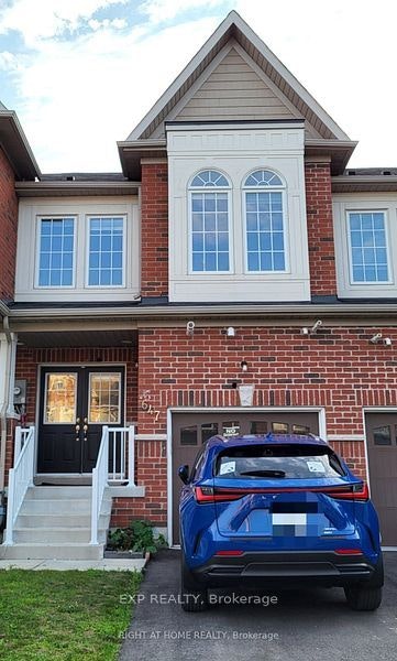647 Krawchuk Crescent, Oshawa, ON, L1K 1A7
