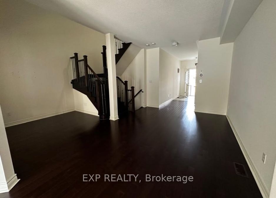 647 Krawchuk Crescent, Oshawa, ON, L1K 1A7 - 2