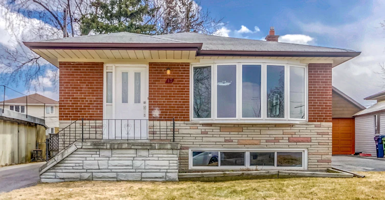 Bsmt-17 Tralee Avenue, Toronto, ON, M1G 3E3