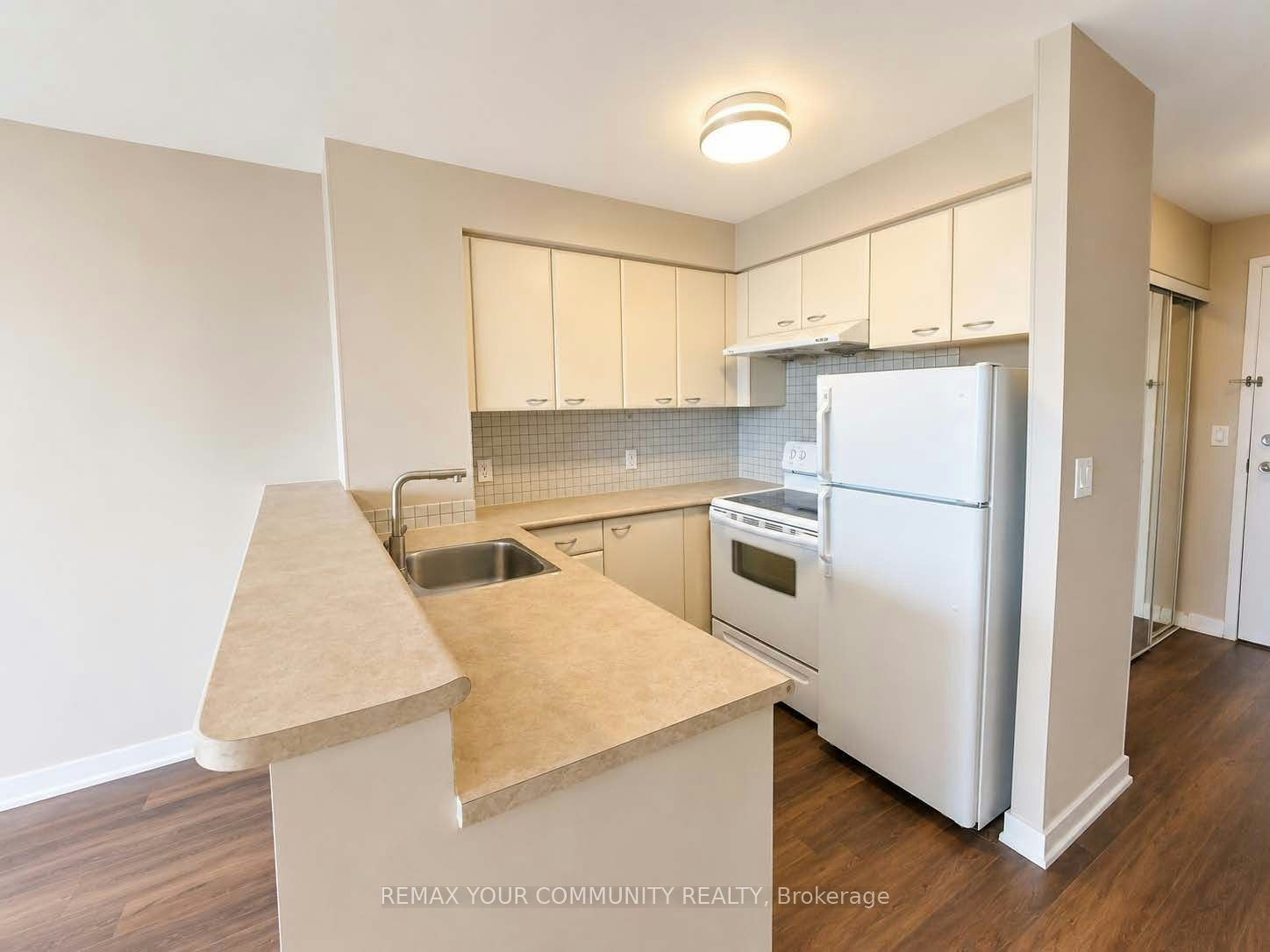 3512-38 Lee Centre Drive, Toronto, ON, M1H 3J7 - 5