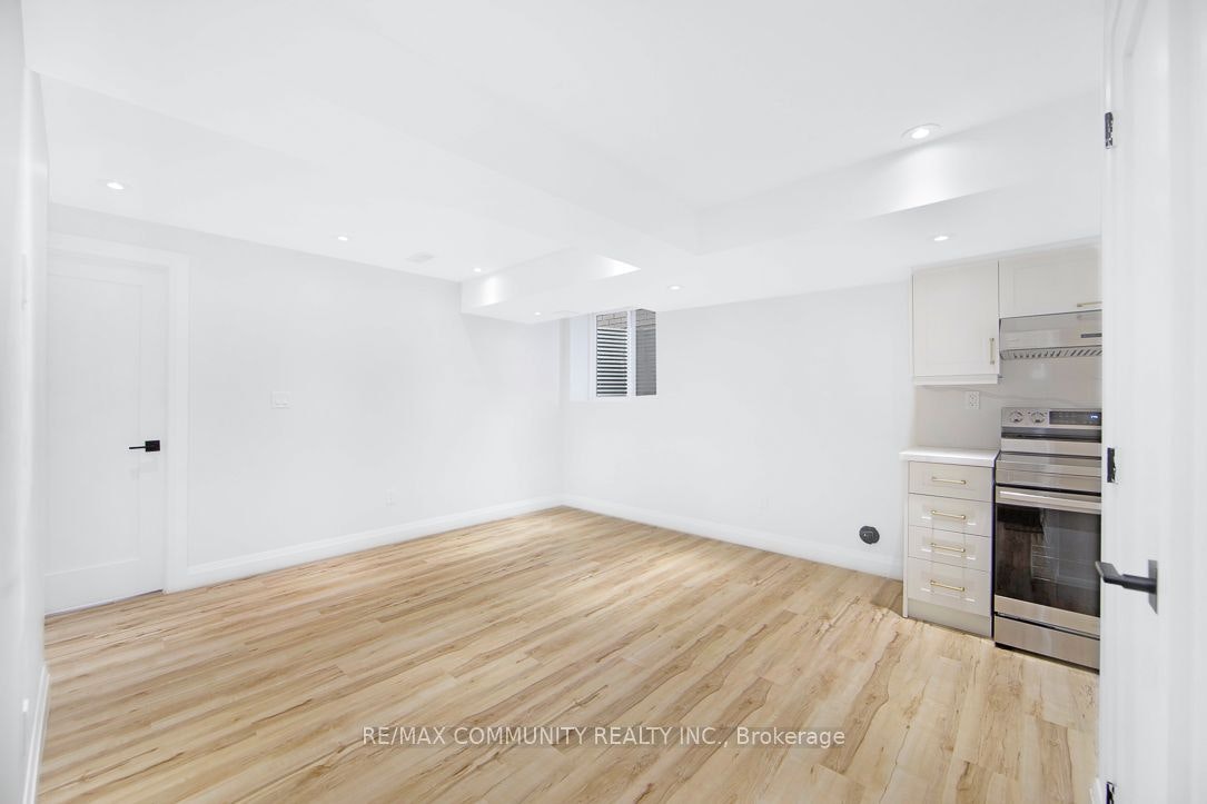 Bsmt-2447 Moonlight Crescent, Pickering, ON, L1V 2P8 - 3