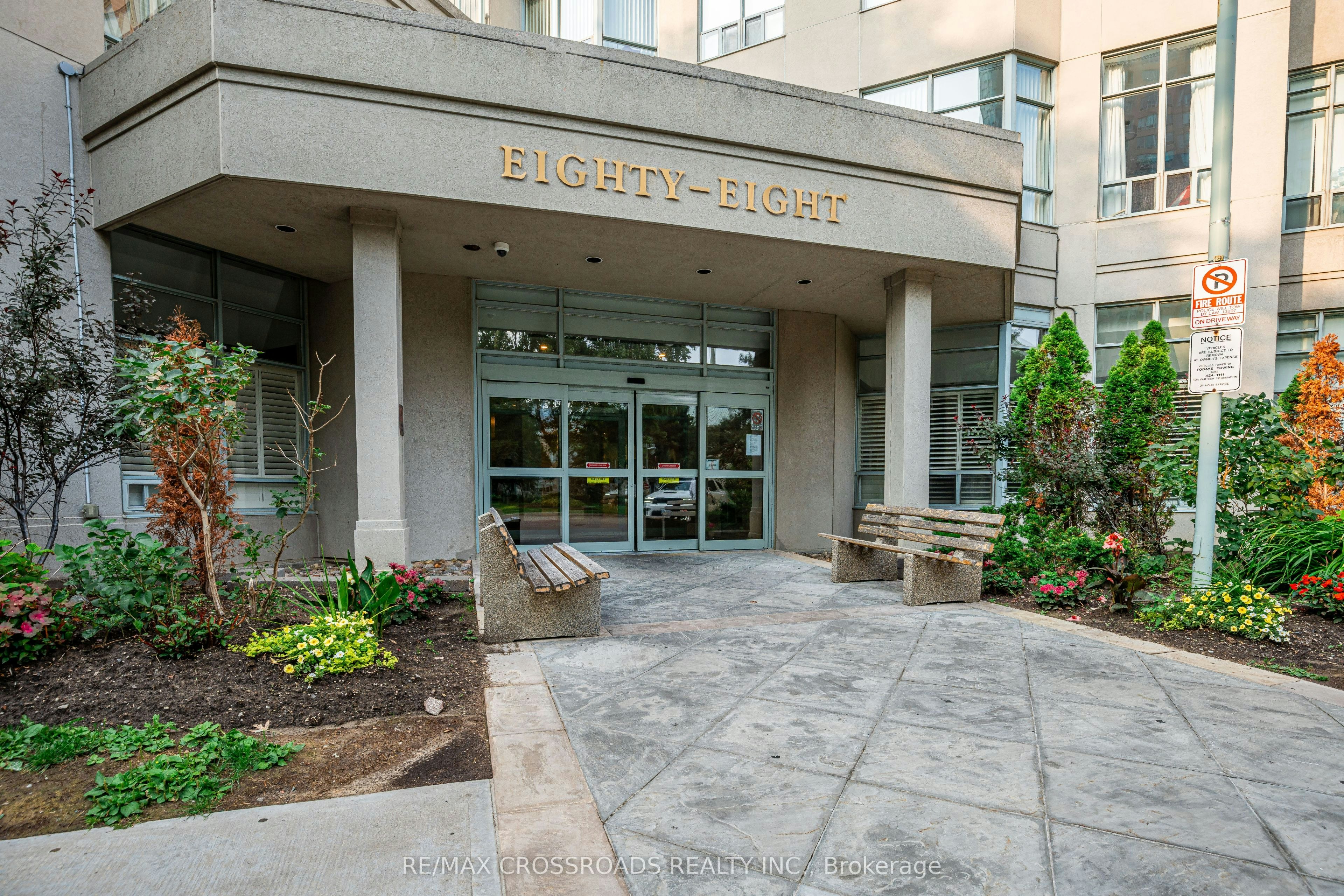 1714-88 Corporate Drive, Toronto, ON, M1H 3G6 - 2