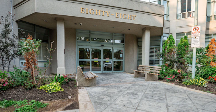 1714-88 Corporate Drive, Toronto, ON, M1H 3G6 - 2
