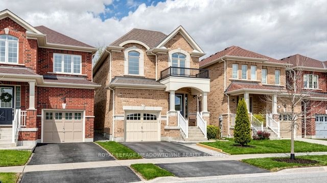 126 Bridlewood Boulevard, Whitby, ON, L1R 0N2