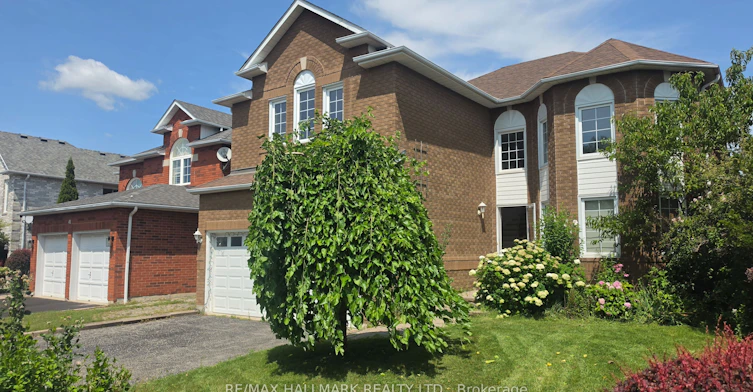 39 Pogson Drive, Whitby, ON, L1R 2H9 - 2