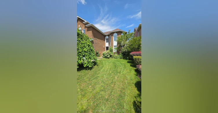 39 Pogson Drive, Whitby, ON, L1R 2H9 - 3