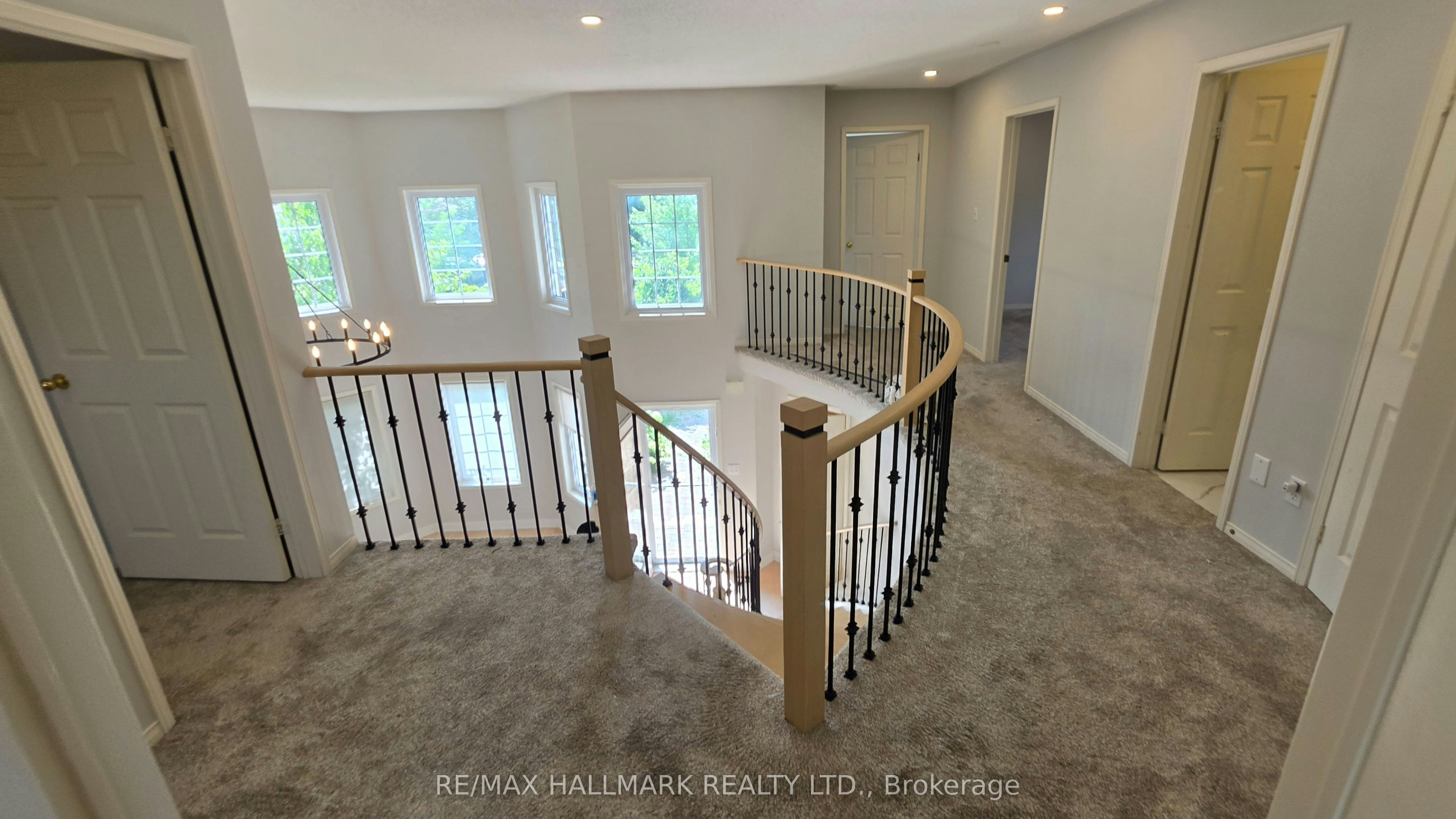39 Pogson Drive, Whitby, ON, L1R 2H9 - 23