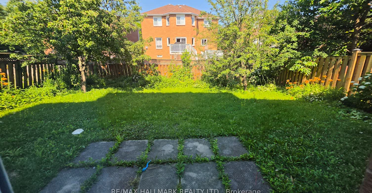39 Pogson Drive, Whitby, ON, L1R 2H9 - 37