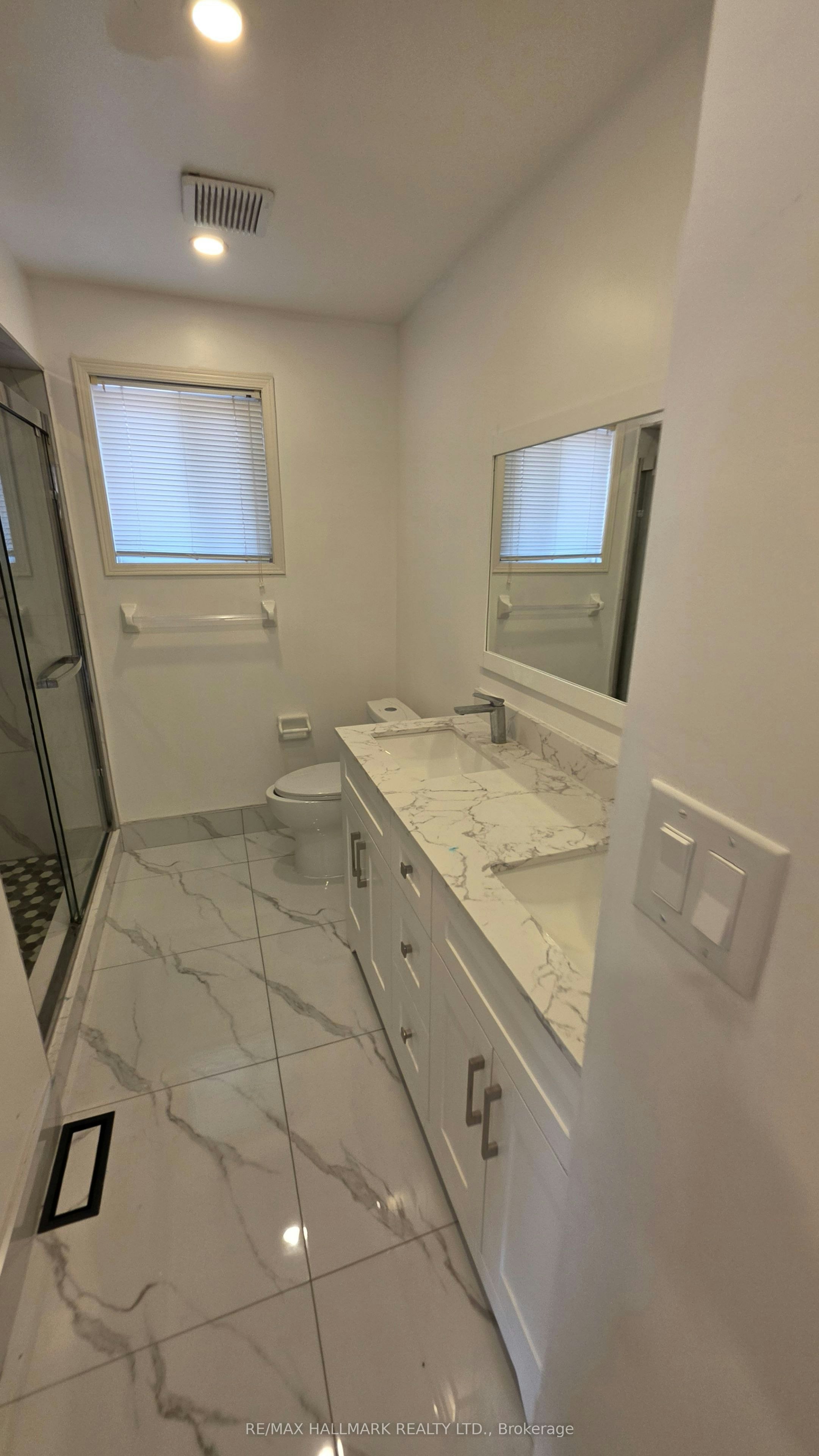 39 Pogson Drive, Whitby, ON, L1R 2H9 - 22